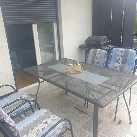 Apartment Besirevic Cazin